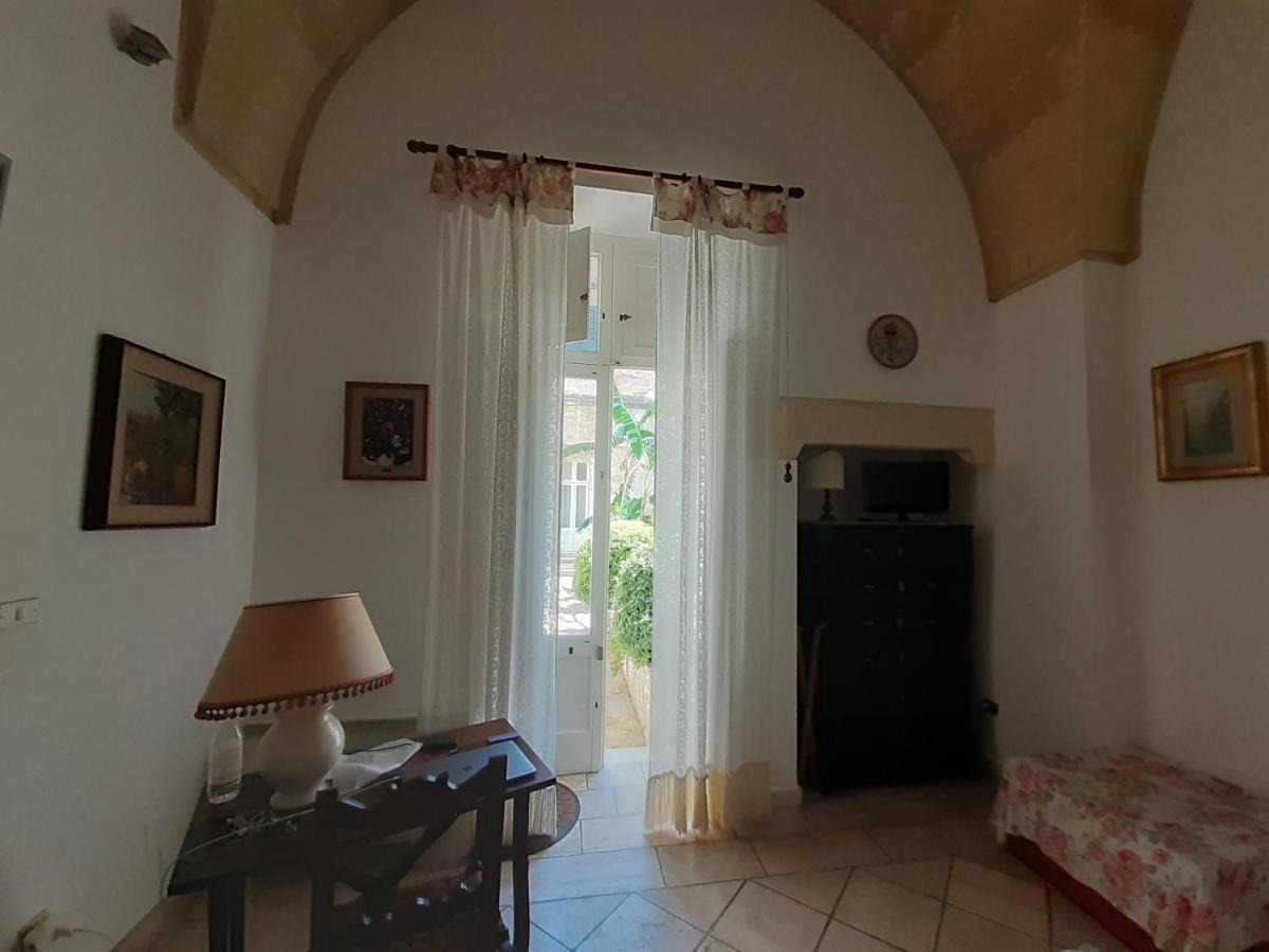 B&B L'Orangerie D'Epoque Lecce Dış mekan fotoğraf